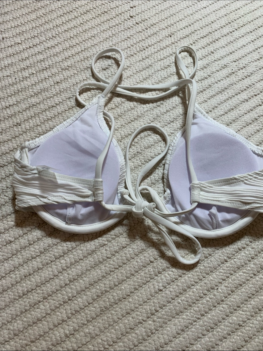 NWT Cupshe Cream Ribbed Ruffle Two-Piece Bikini, size S - Picture 4 of 8